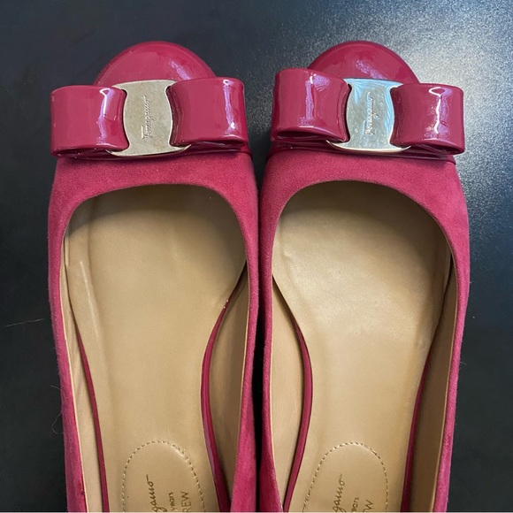 Salvatore Ferragamo Flats - Women's 7.5 - Picture 9 of 11
